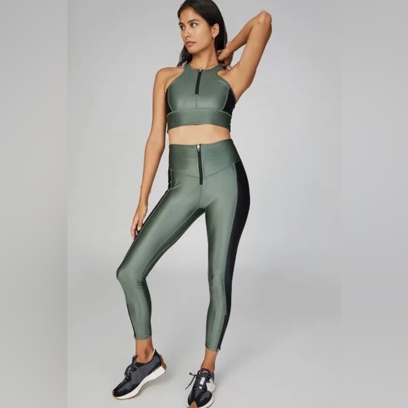 All access high waisted leggings and sports bra - Picture 8 of 8